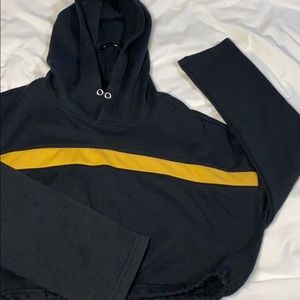 Comfy cropped hoodie sweater